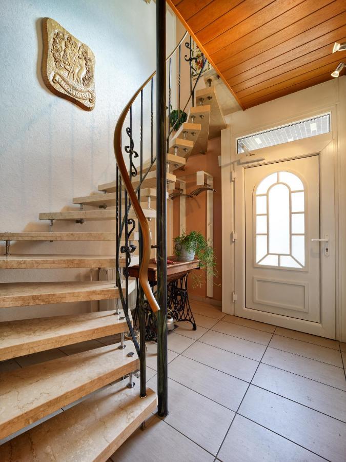 Apartmán Weingut Christoffel Kövenig Exteriér fotografie